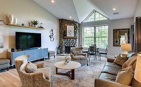 Lake Lure Condo With Resort Pool And Beach Access!