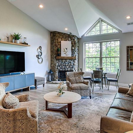 Lake Lure Condo With Resort Pool And Beach Access! Exterior photo